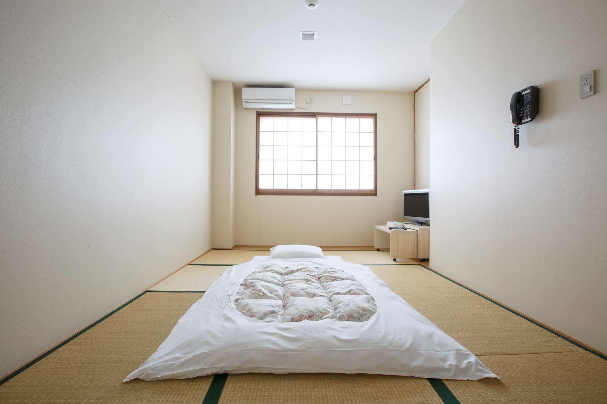 Business Inn Umesaki - Vacation Stay 63382V Nagasu Buitenkant foto