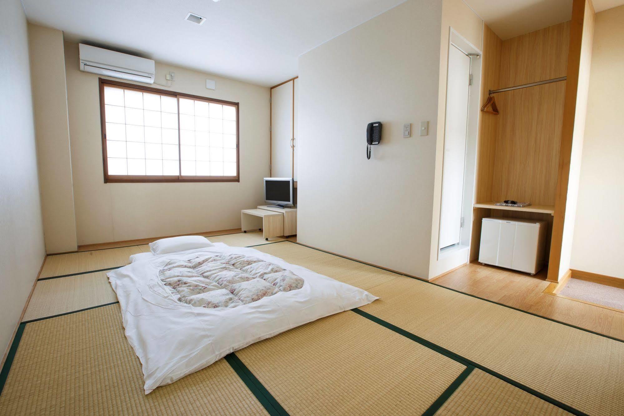 Business Inn Umesaki - Vacation Stay 63382V Nagasu Buitenkant foto
