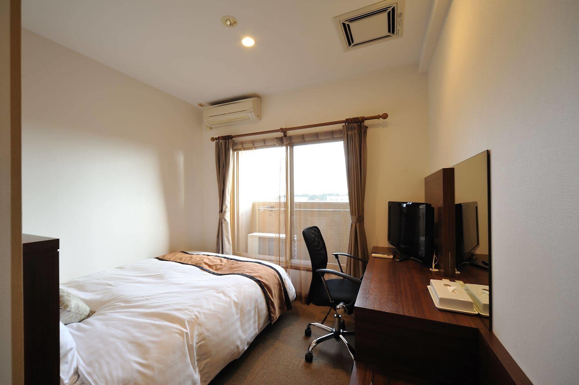 Business Inn Umesaki - Vacation Stay 63382V Nagasu Buitenkant foto